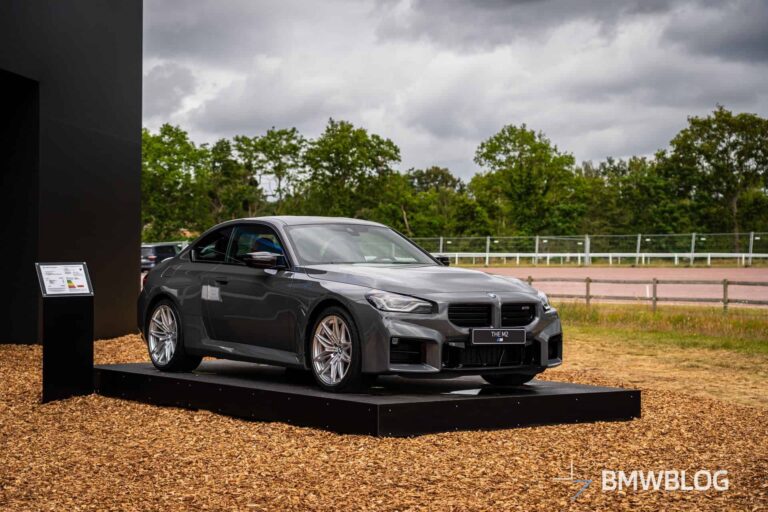 2025-bmw-m2-grigio-telesto-09-1