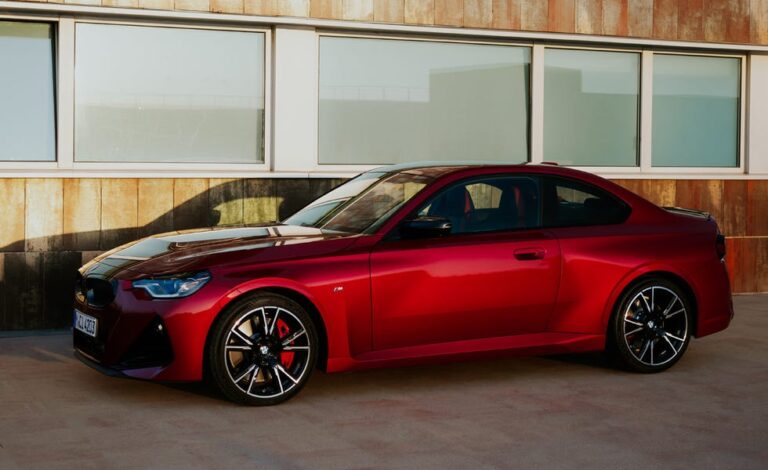 2025-bmw-2-series-coupe-105-6669ddf27b0e3