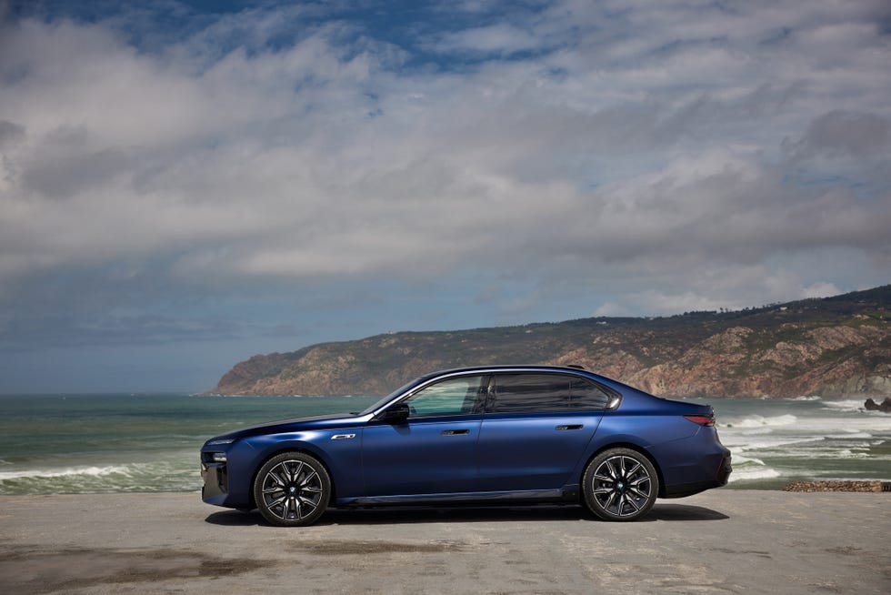 2026 BMW i7