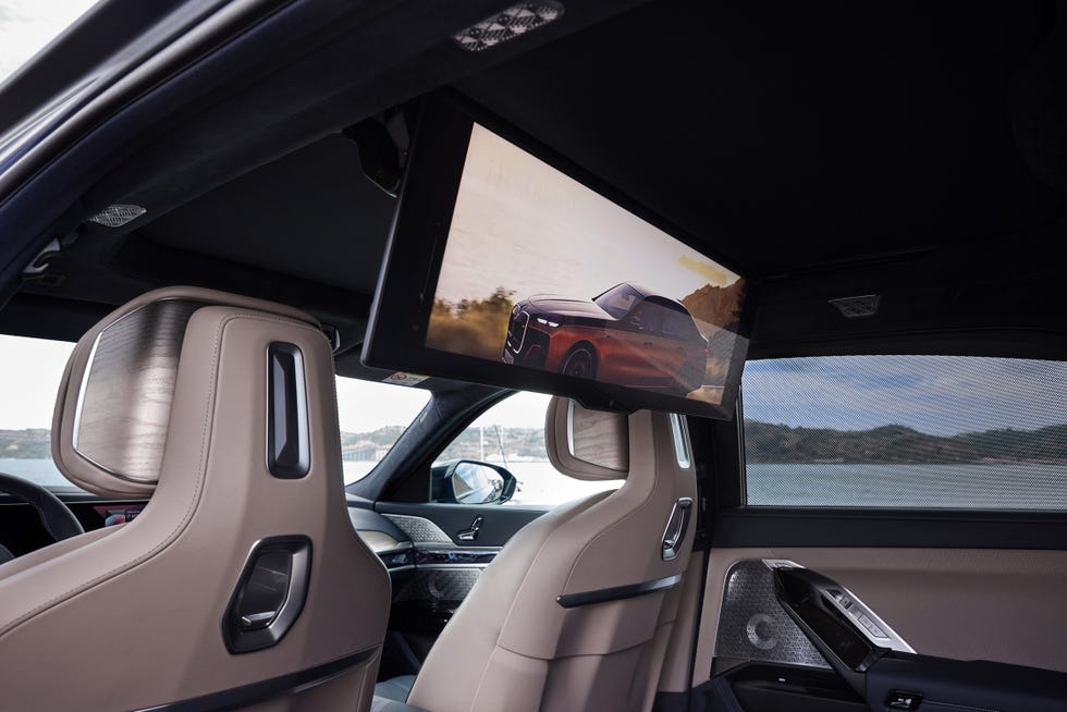 2026 BMW i7